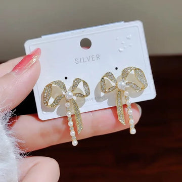 White Pearl Bow Earring