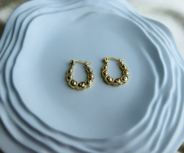 Dazzle Hoop earring