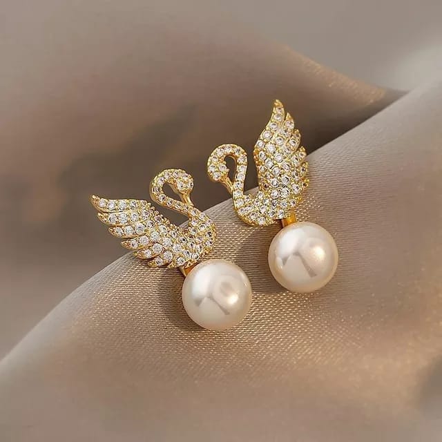 Cute Duck Cluster Earring