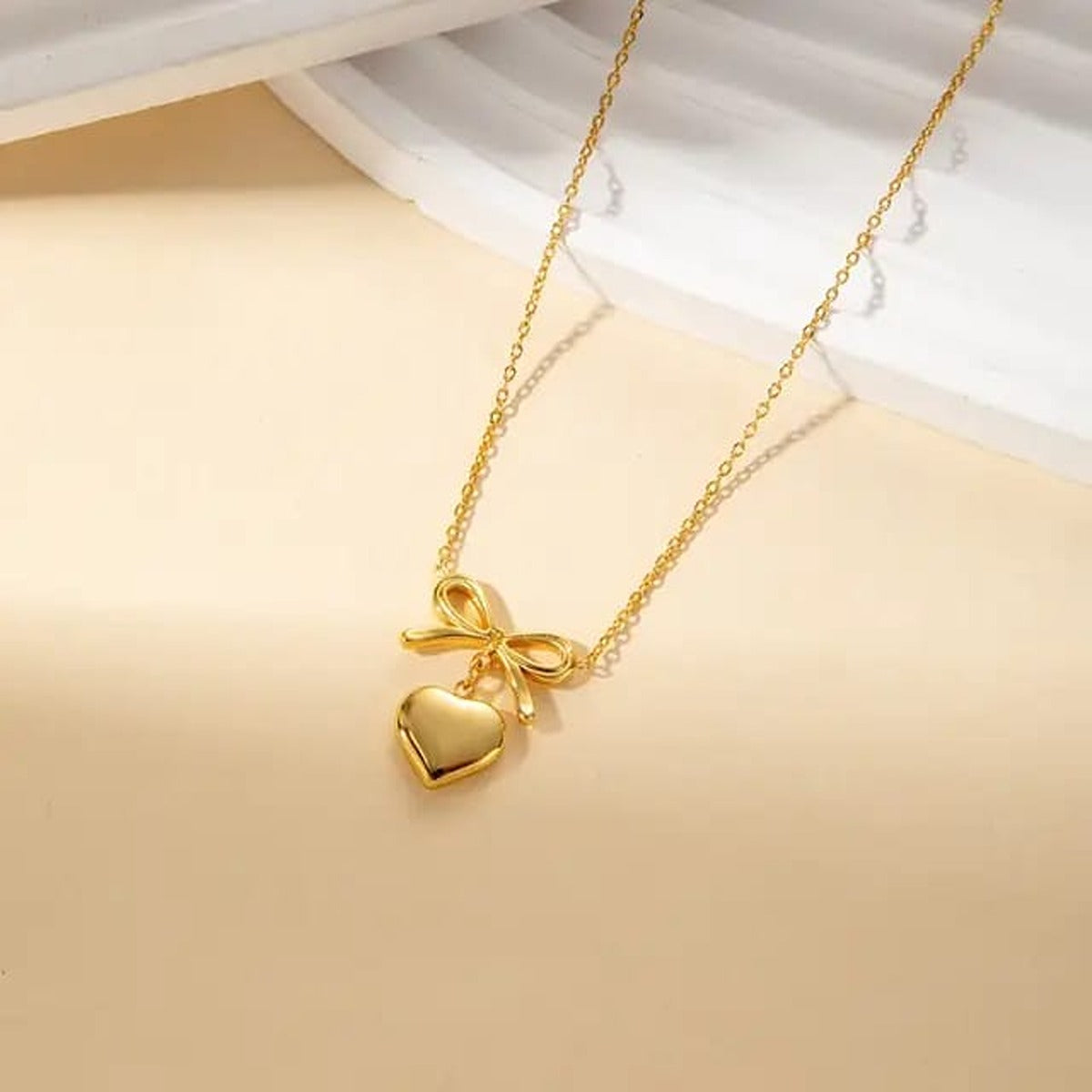 Tiny Heart Bow Pendant chain