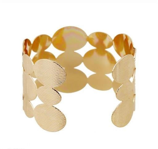 Urban chic cuff Bracelet