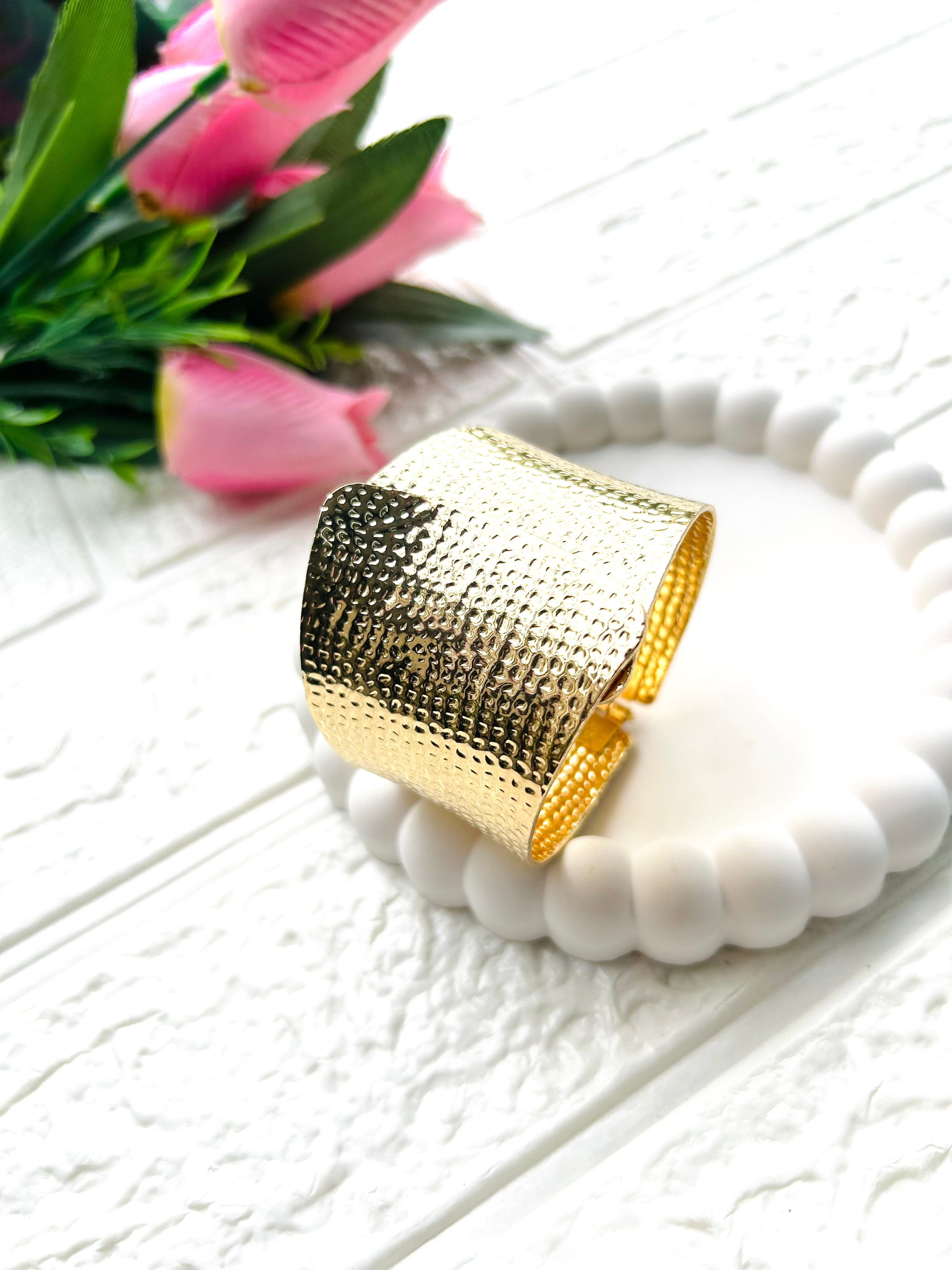 Ira antique cuff Bracelet