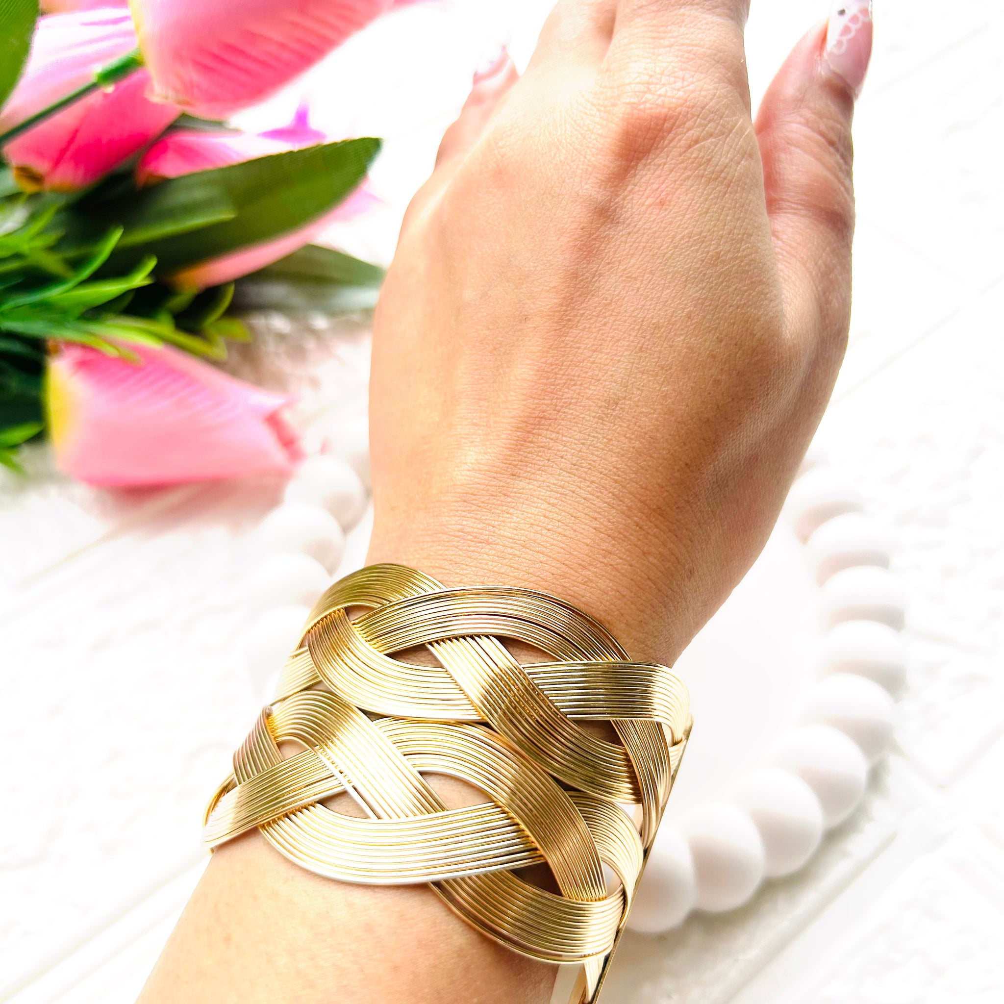 Golden waves cuff bracelet
