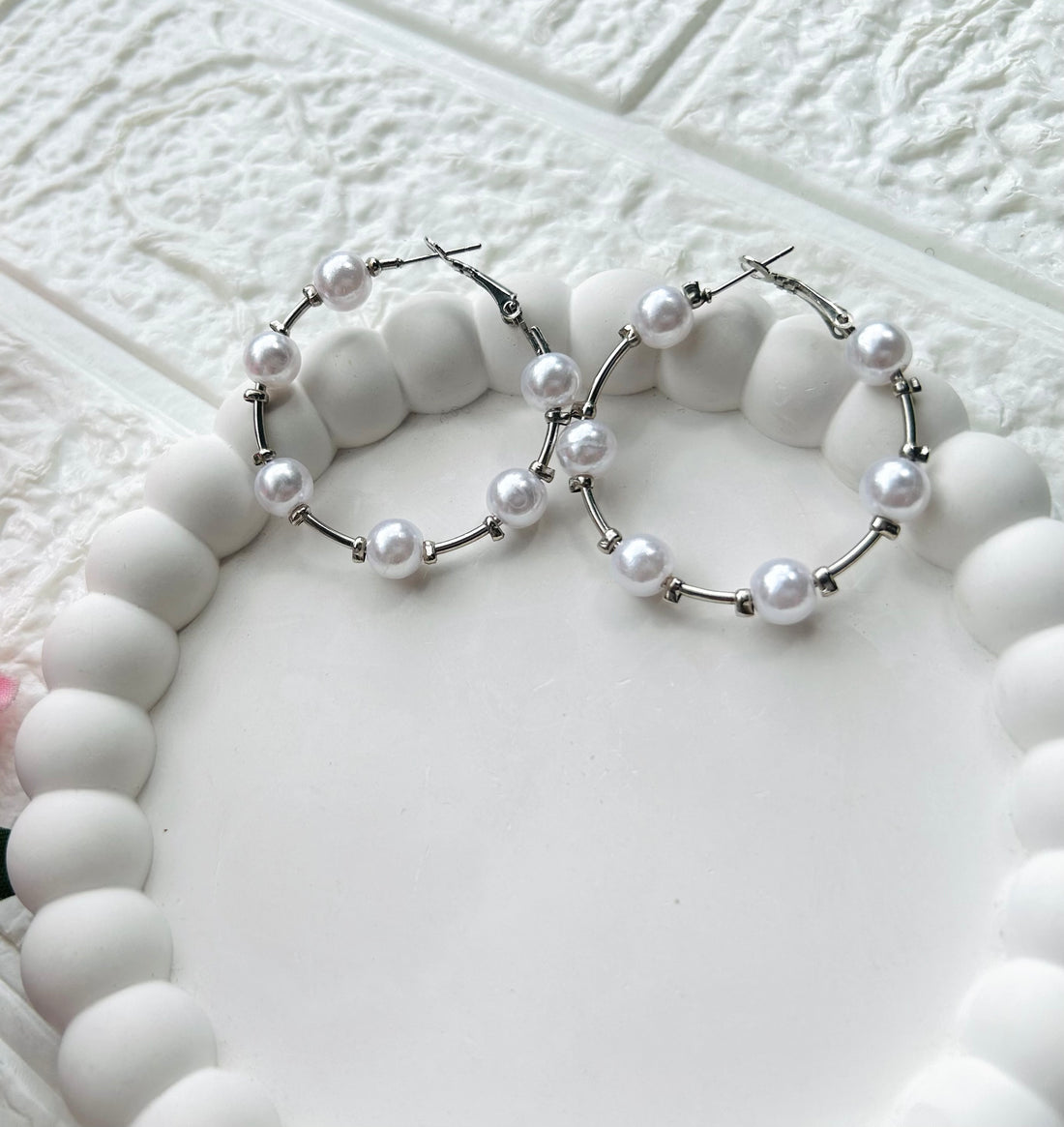 Silver Chaandbali Hoops