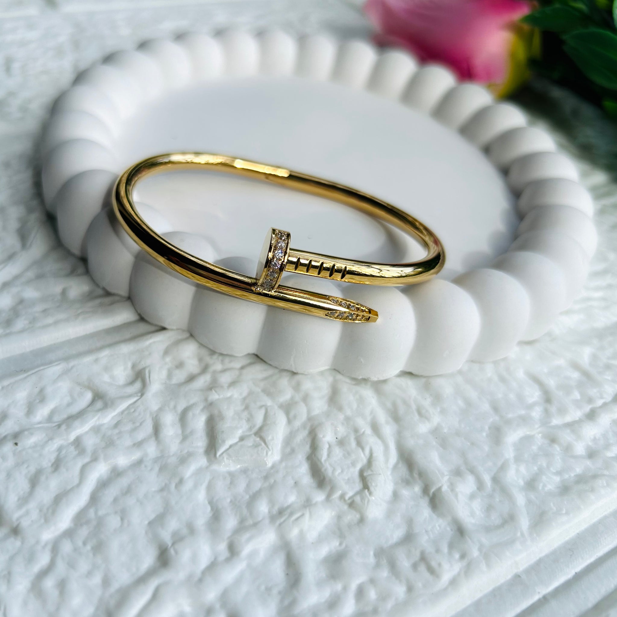 Dynamic Nail Anti-Tarnish Bangle bracelet