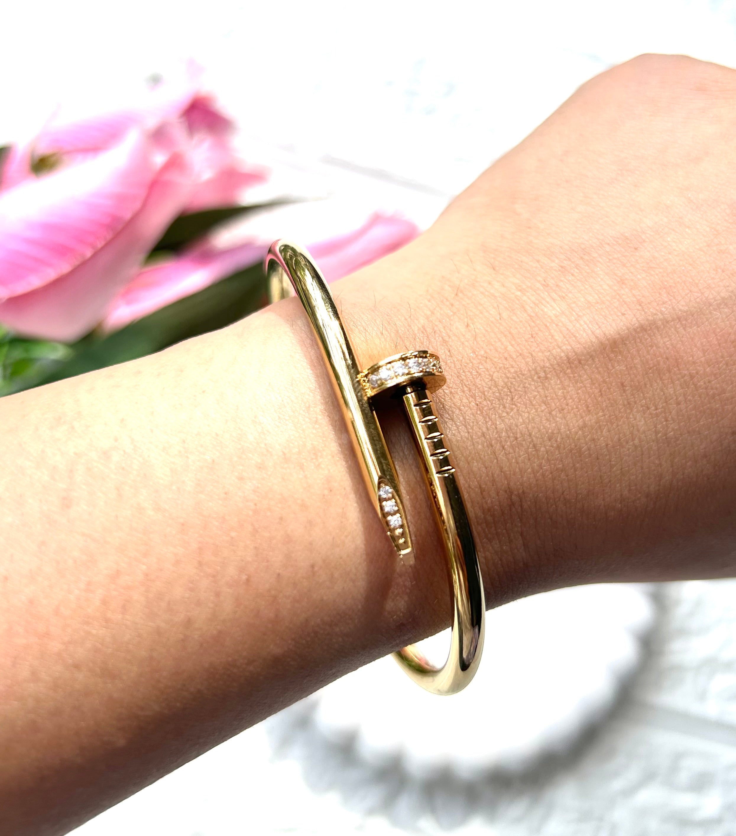 Dynamic Nail Anti-Tarnish Bangle bracelet