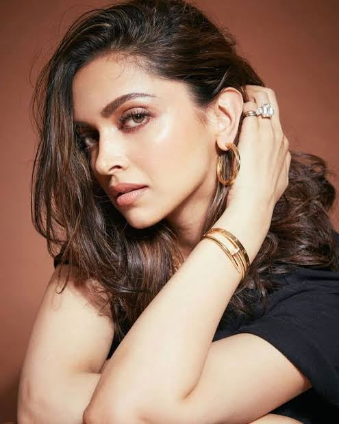 Celebrity Diva Anti-Tarnish bangle set