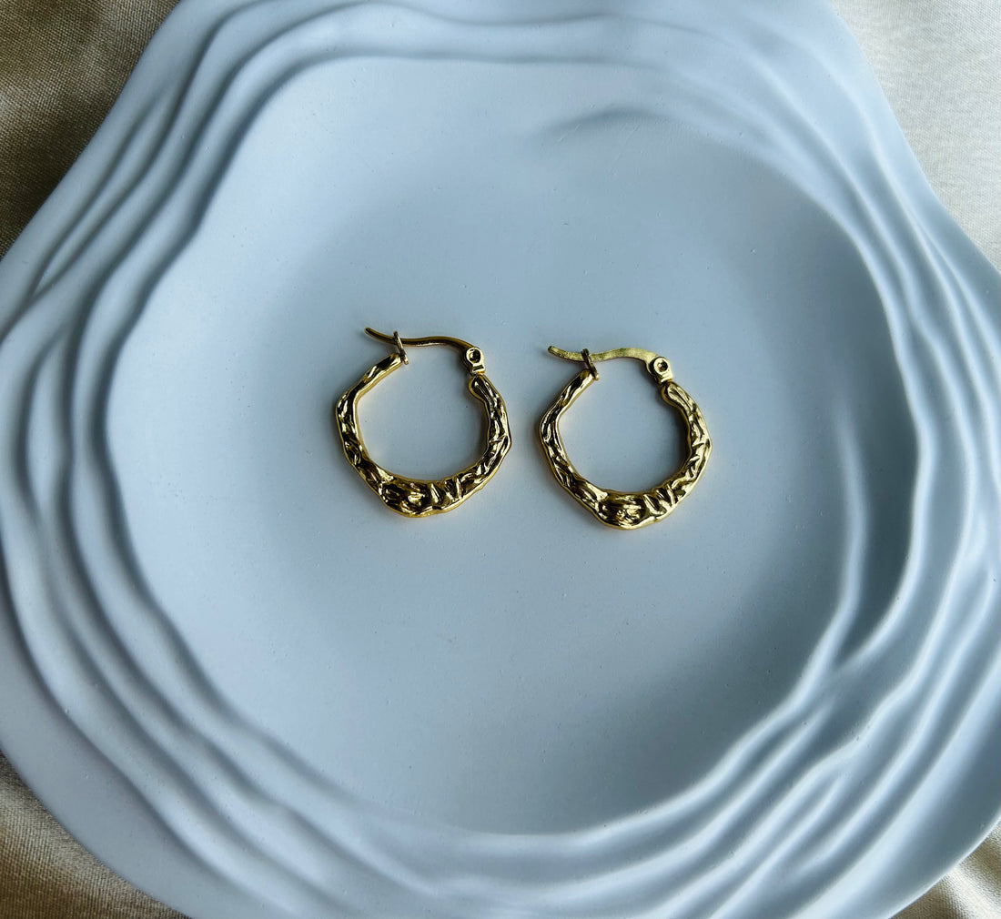 Diva Hoop Earring