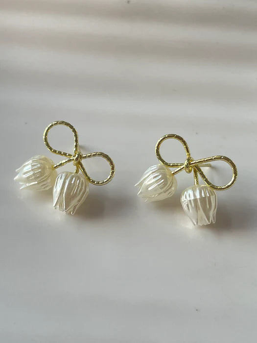 White Rose Stud Earring