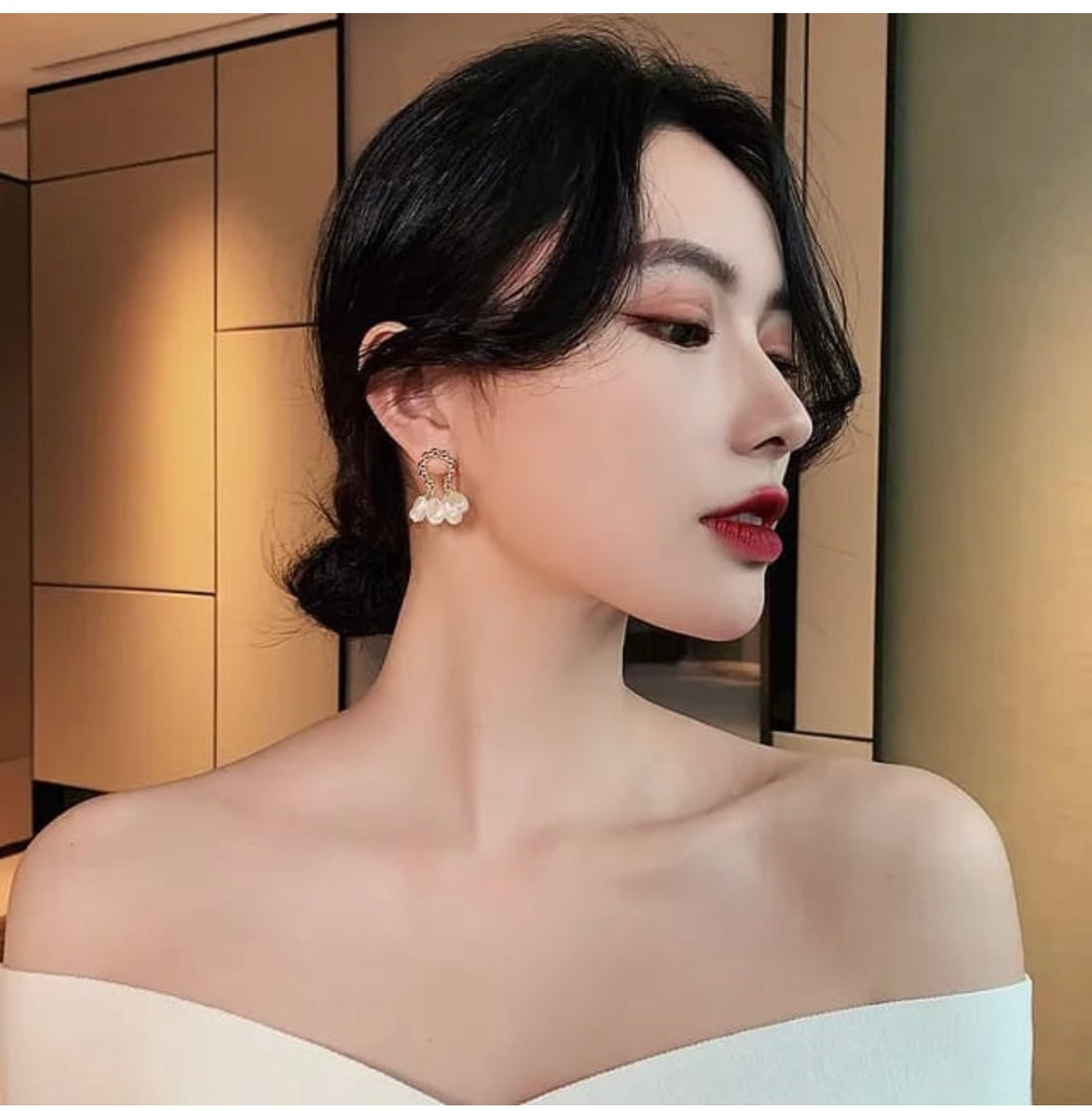 White Chic Earring