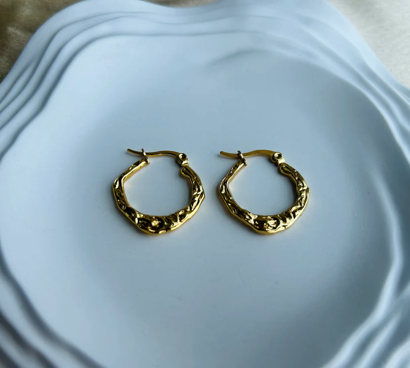 Diva Hoop Earring Diva Hoop Earring - Image 1