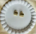 Divaa stud earring