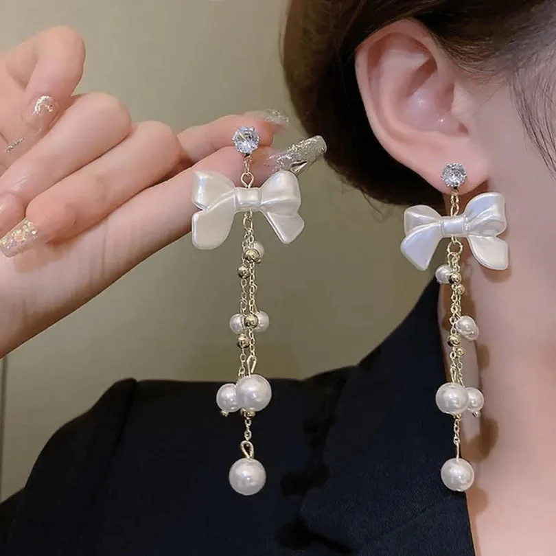 Party Chic Earring Party Chic Earring - Image 1