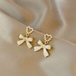 White Heart & Bow Earring - Image 2