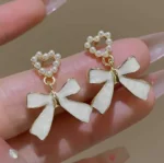 White Heart & Bow Earring - Image 3