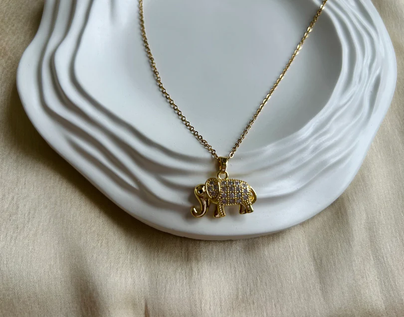cute Elephant pendant Chain cute Elephant pendant Chain - Image 1